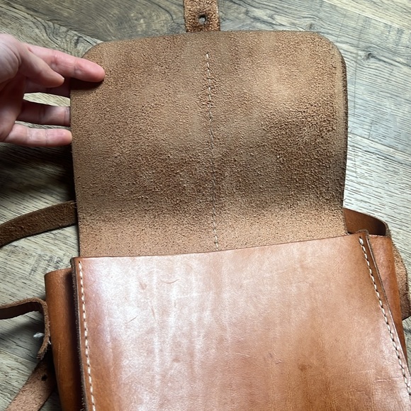 Luna Goods Crossbody Bag - Picture 9 of 11